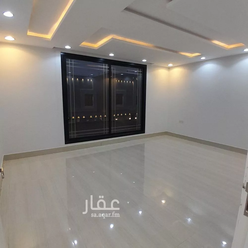 فيلا 12 غرف في الرمال 9