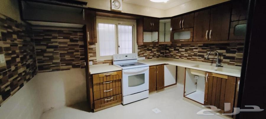 5 bedroom apartment in Al Salamah 6