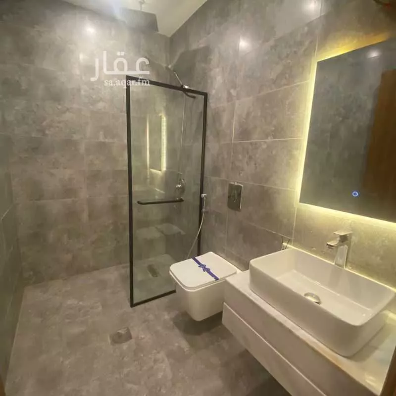 3 bedroom apartment in Al Sawari 6