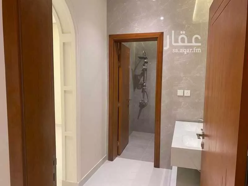 5 bedroom apartment in Al Bashaer 5
