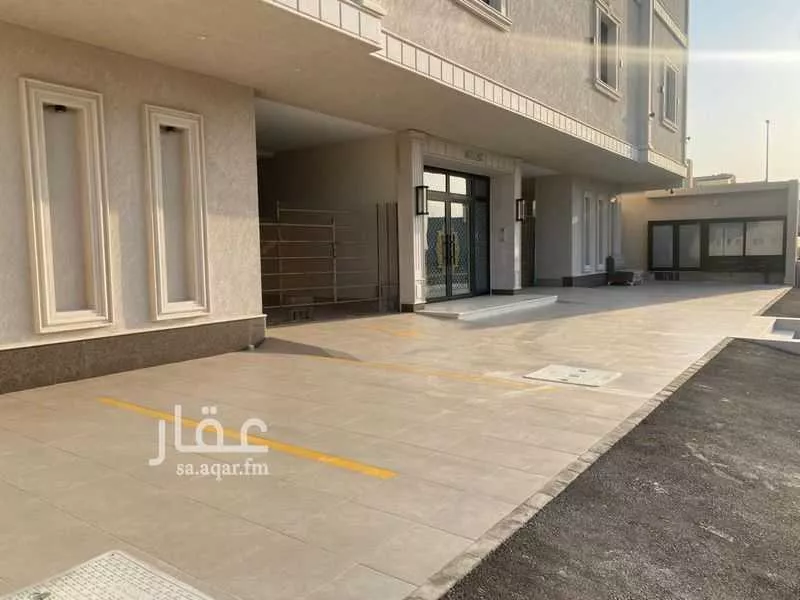 5 bedroom apartment in Al Bashaer 8