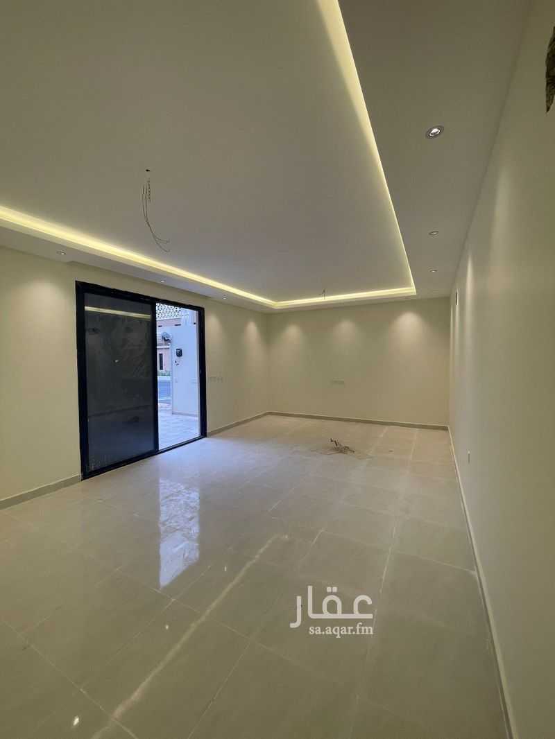 4 bedroom villa in Al Janadriyah, Riyadh 7