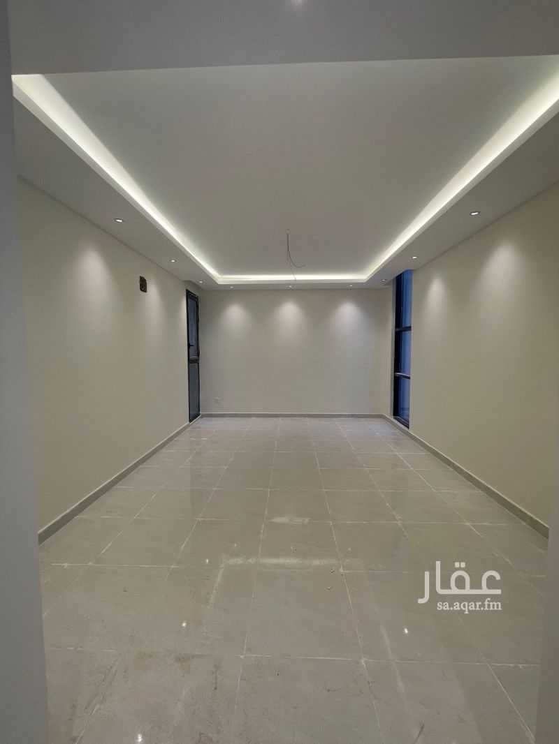 4 bedroom villa in Al Janadriyah, Riyadh 11