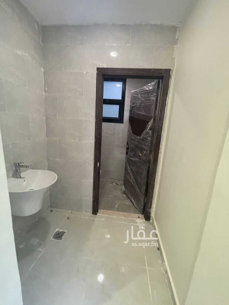 4 bedroom villa in Al Janadriyah, Riyadh 19