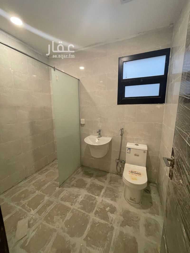 4 bedroom villa in Al Janadriyah, Riyadh 23