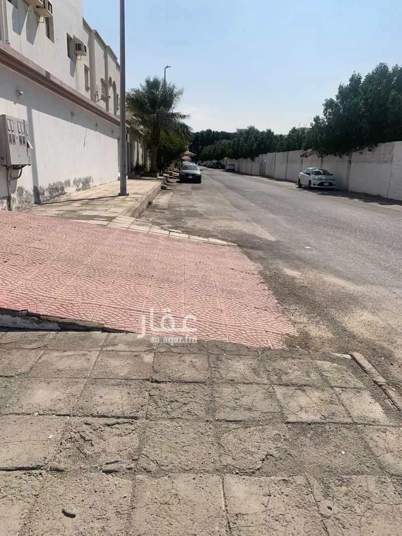 5 bedroom floor in Al Manar 3