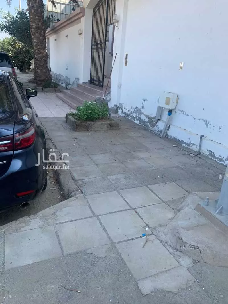 5 bedroom floor in Al Manar 5