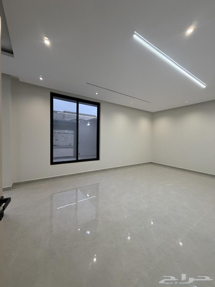 6 bedroom apartment in Dahiat King Fahd 34