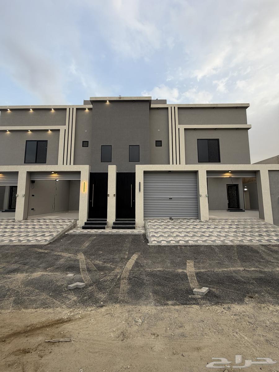 6 bedroom apartment in Dahiat King Fahd 35