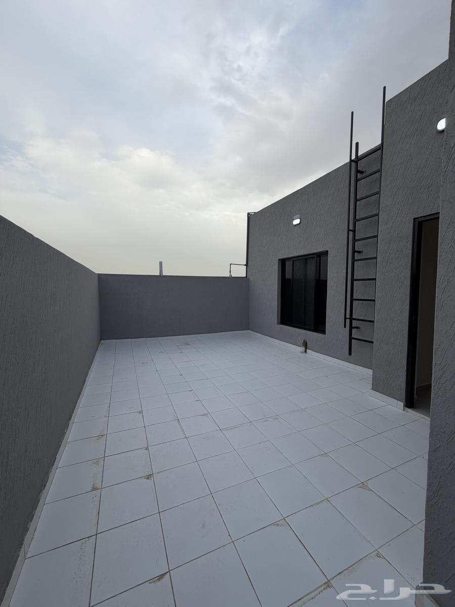 6 bedroom apartment in Dahiat King Fahd 6