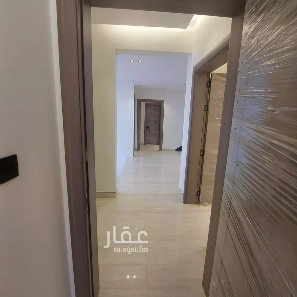 فيلا 5 غرف في النرجس 9