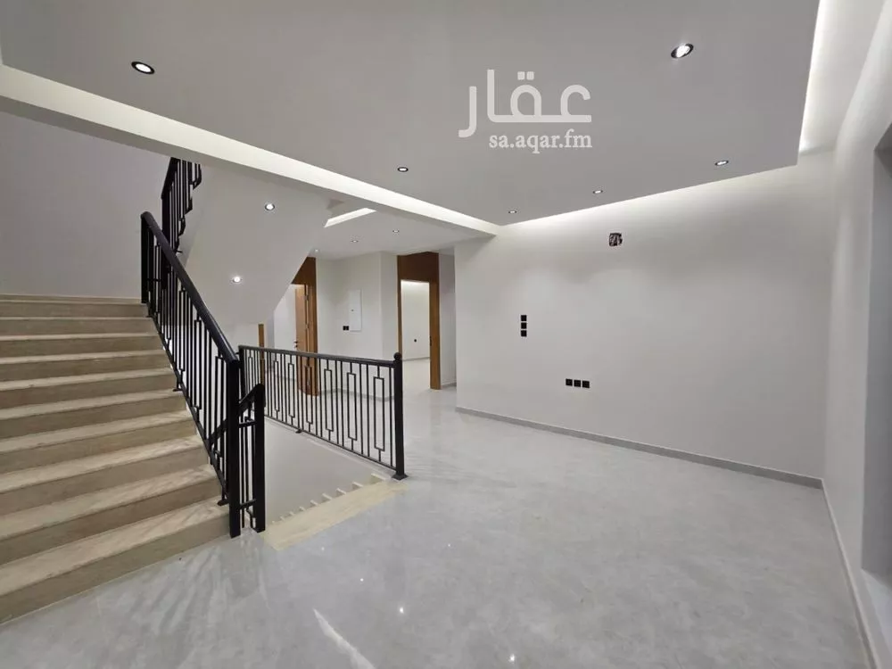 6 bedroom villa in Dahiat Namar 2