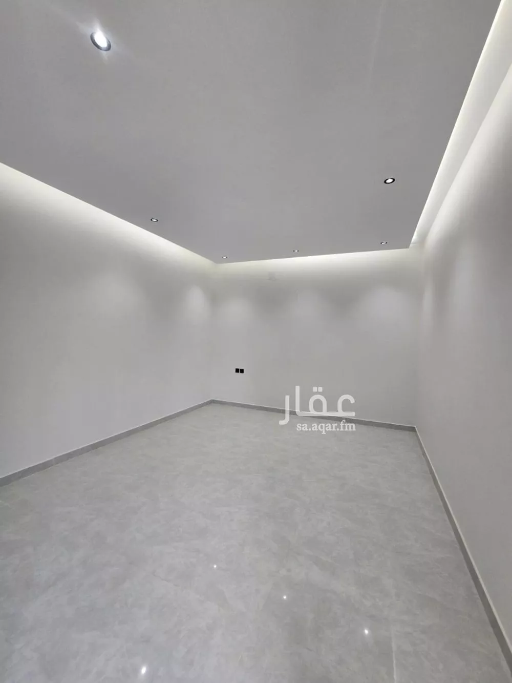 6 bedroom villa in Dahiat Namar 7