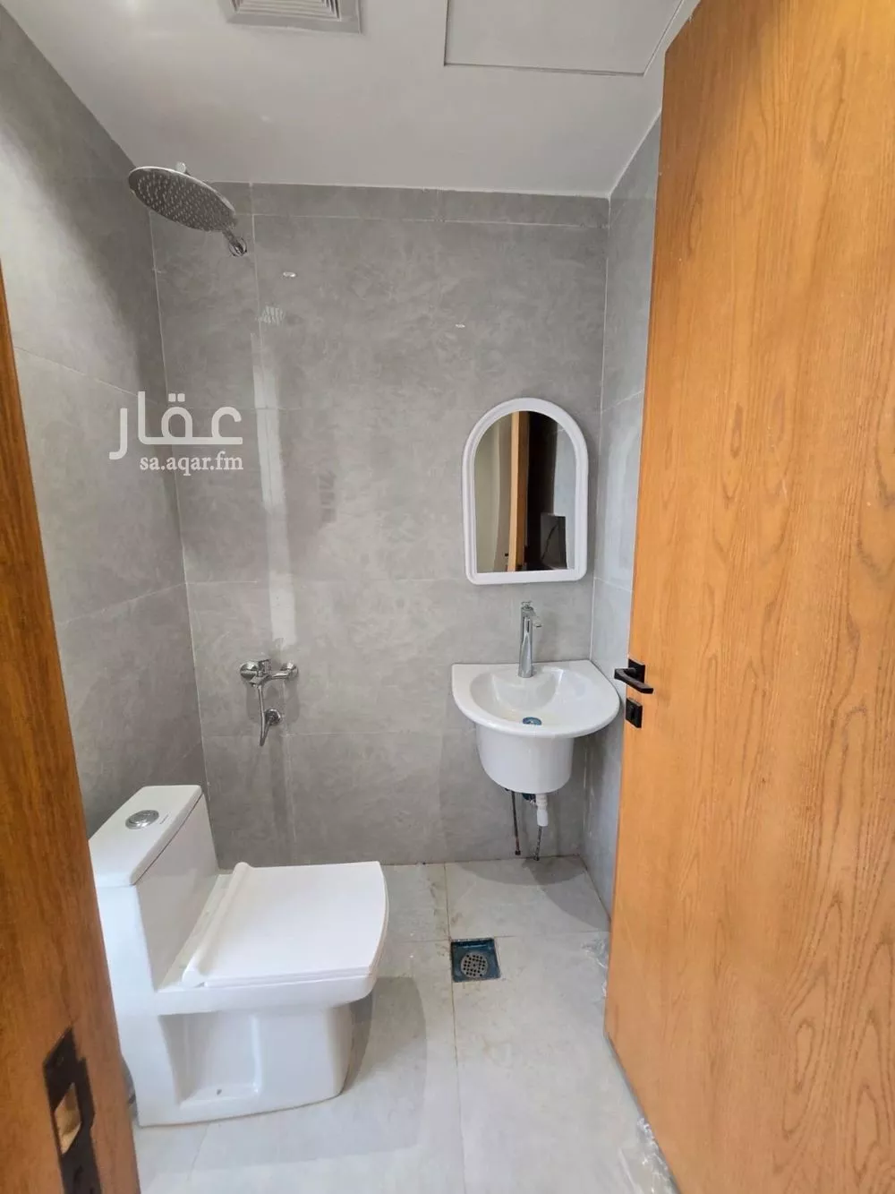 6 bedroom villa in Dahiat Namar 8