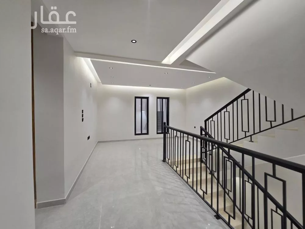 6 bedroom villa in Dahiat Namar 10