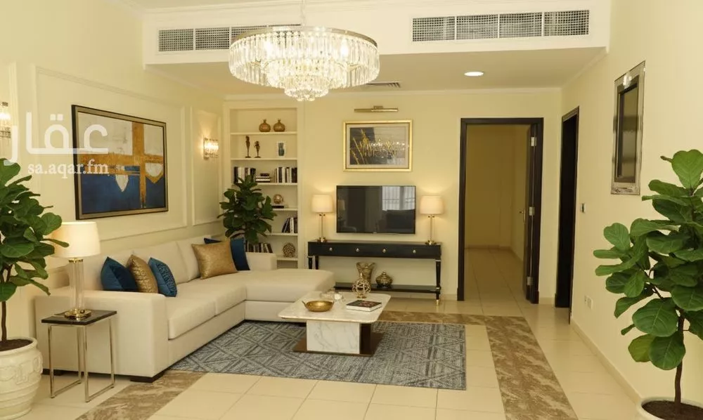 2 bedroom apartment in East Beach 8