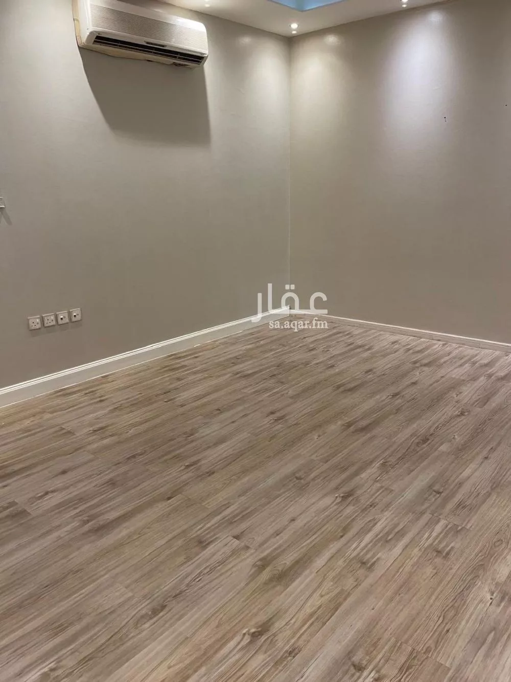 4 bedroom apartment in Granada 3