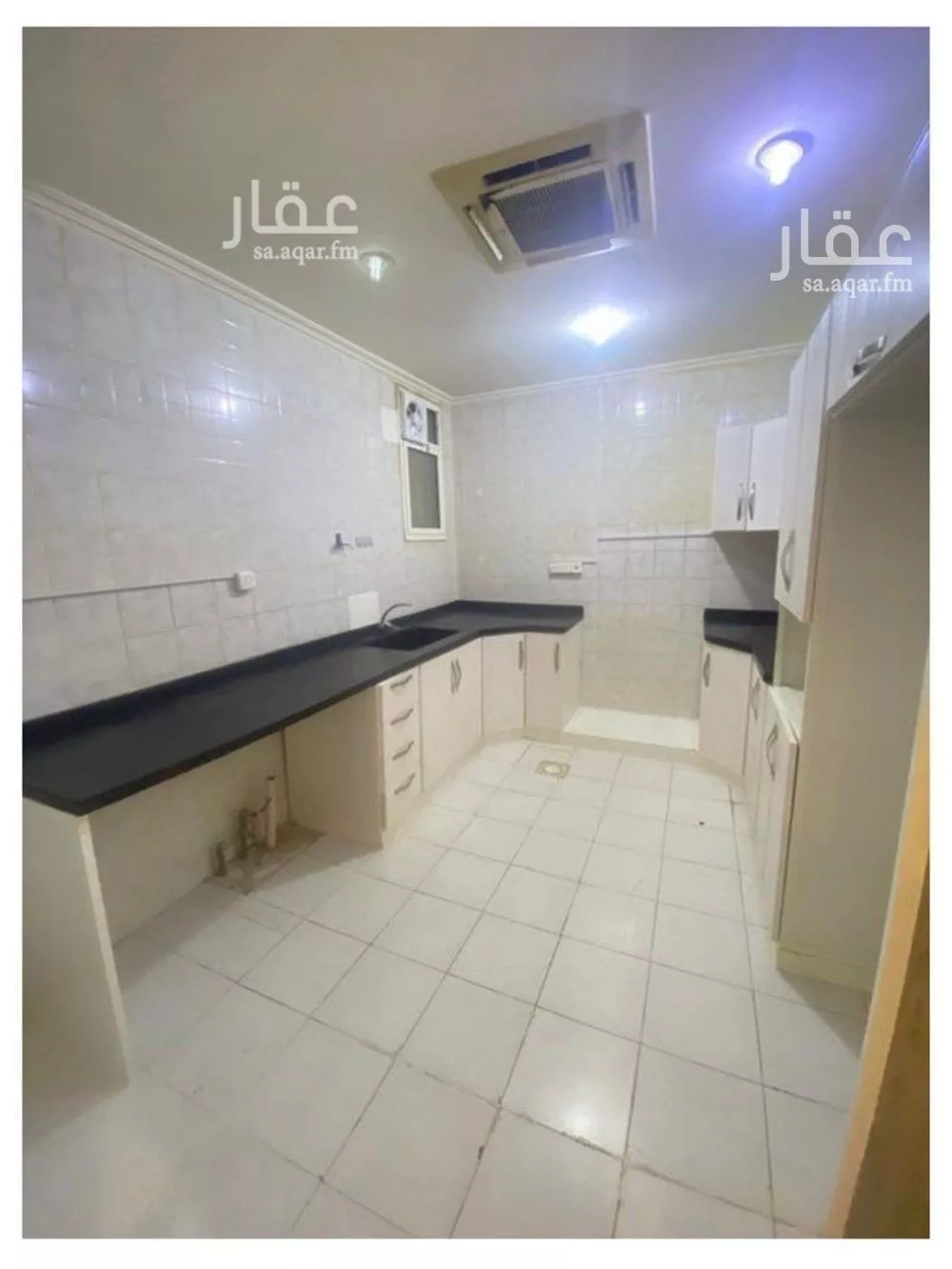 4 bedroom apartment in Granada 10