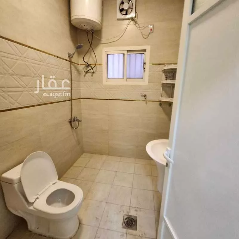 شقة 3 غرف في احد 8