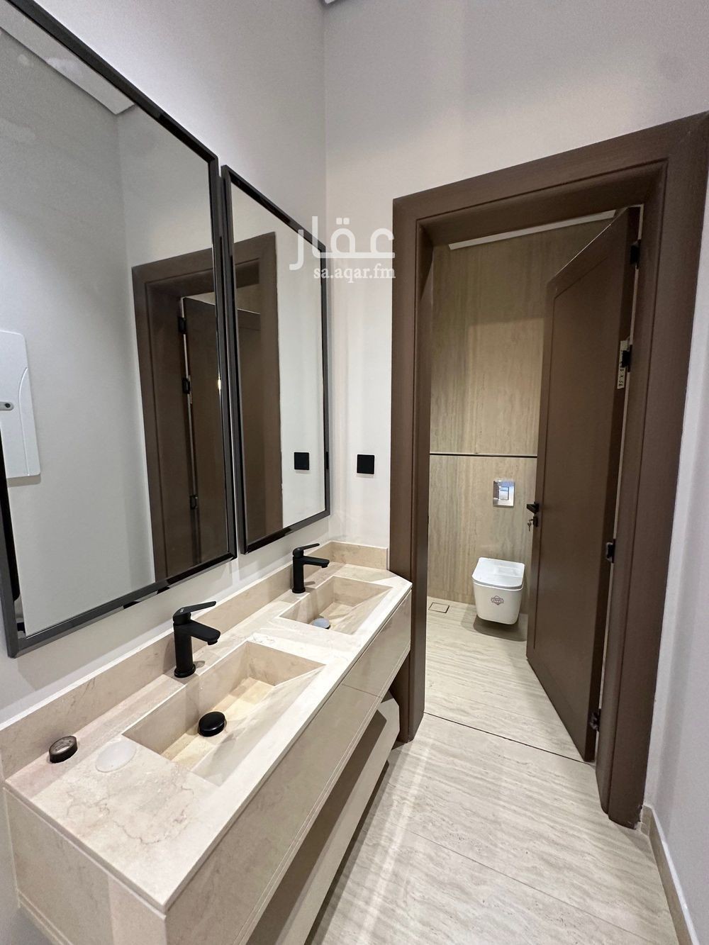 4 bedroom villa in Al Zahrah, Riyadh 15