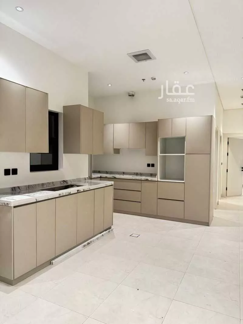 3 bedroom apartment in Al Rimal 7