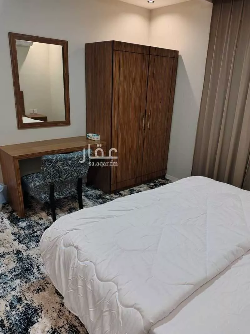 1560 sqm building in Uhud 19