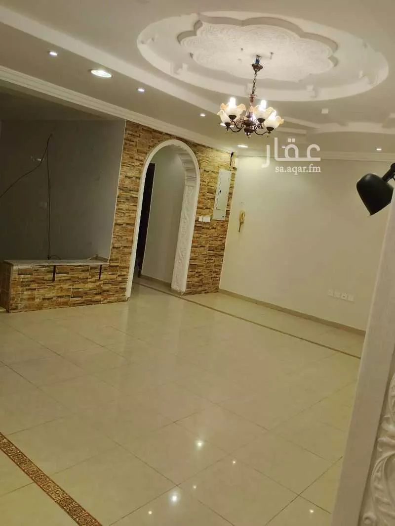 6 bedroom apartment in Al Marwa 18