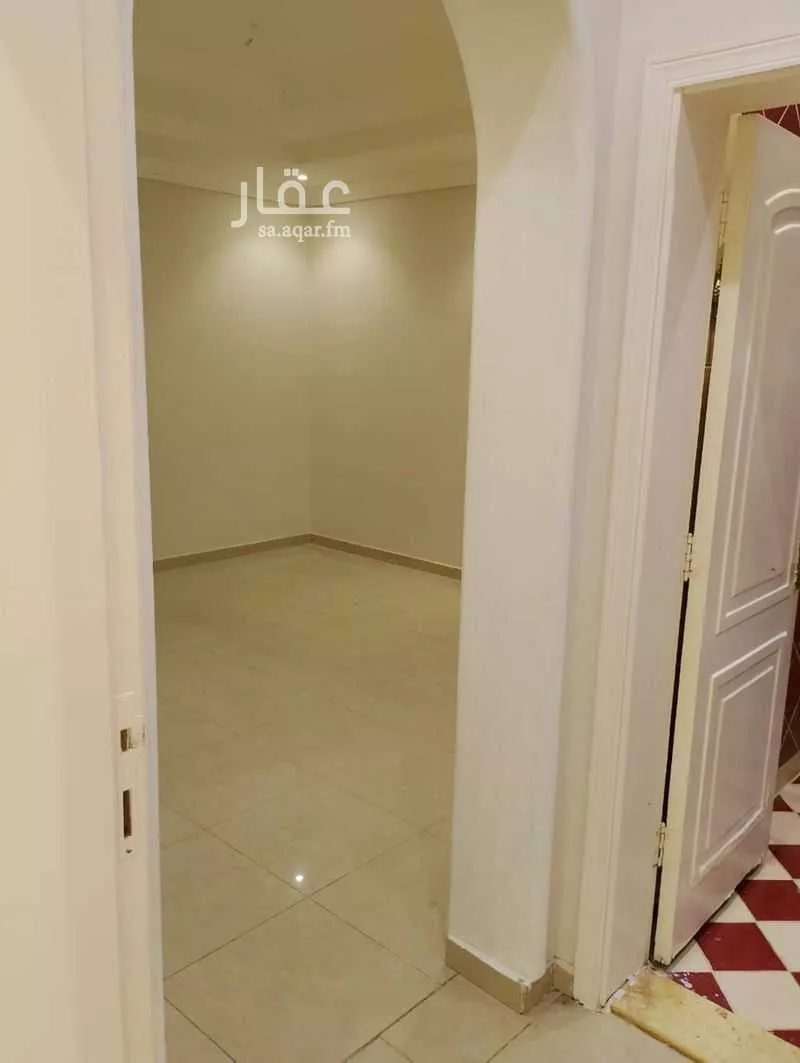 6 bedroom apartment in Al Marwa 6