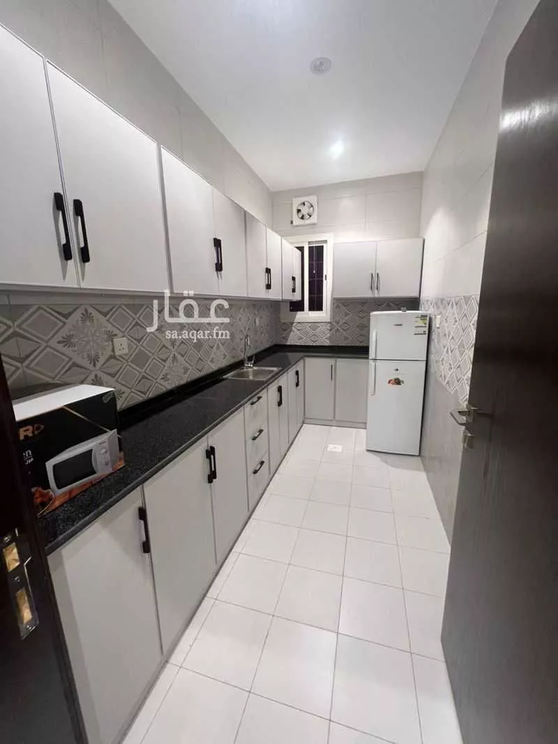 2 bedroom apartment in Al Salamah 10