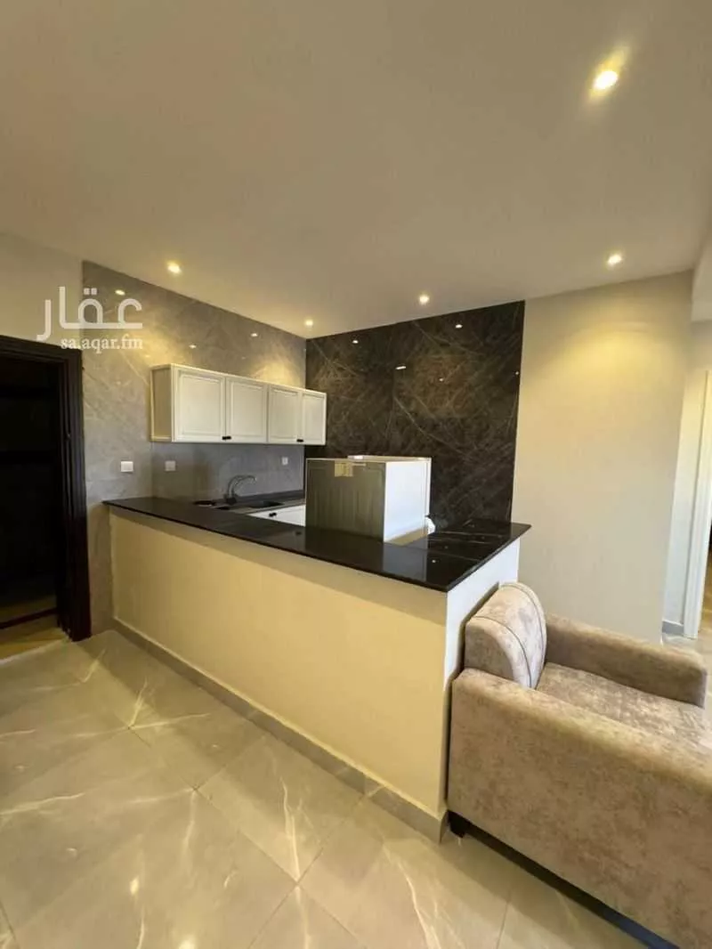 1 bedroom apartment in Al Aziziyah 13
