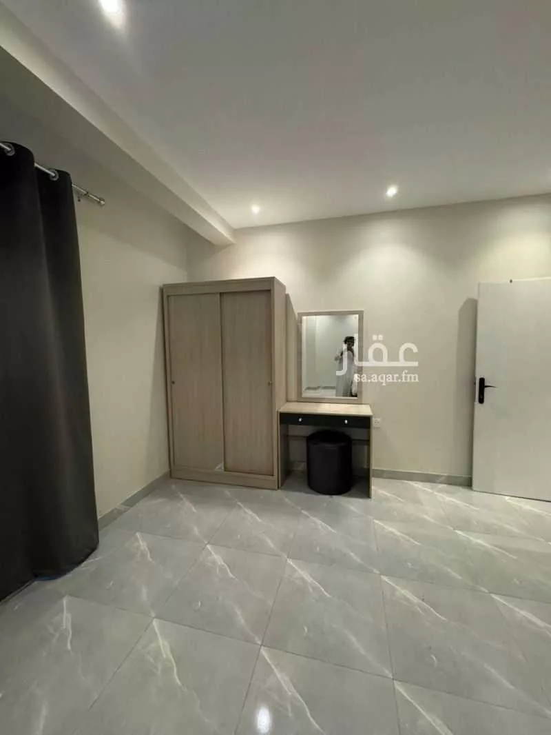 1 bedroom apartment in Al Aziziyah 5