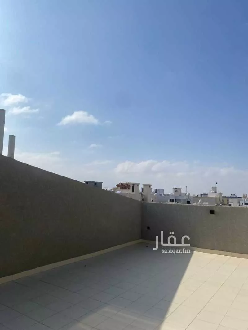 شقة 4 غرف في الصوارى 10