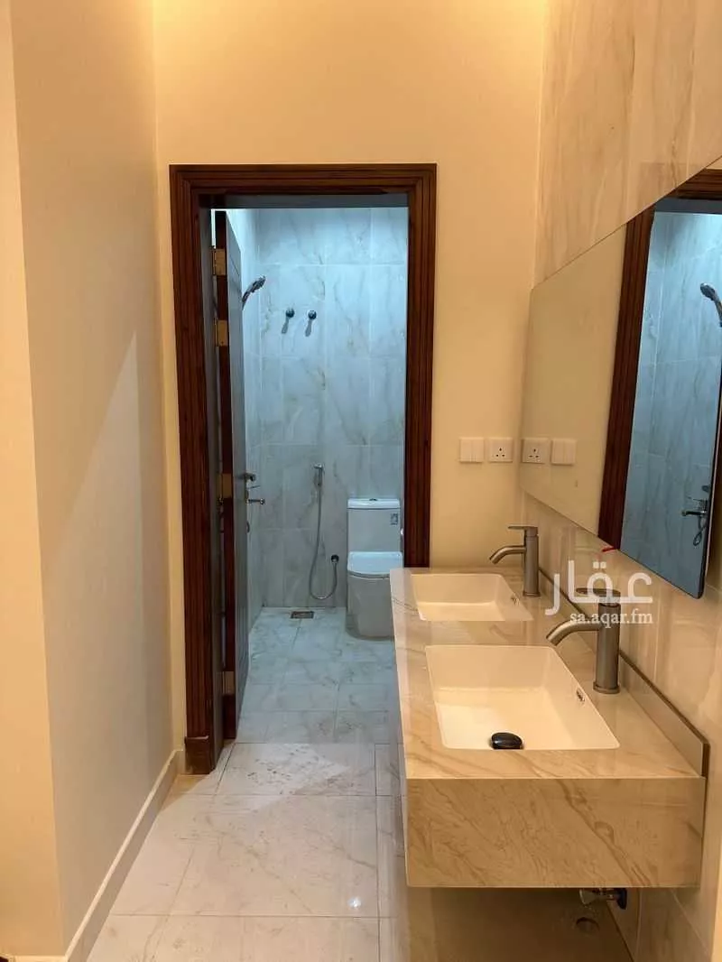 4 bedroom floor in Al Shiraa 5