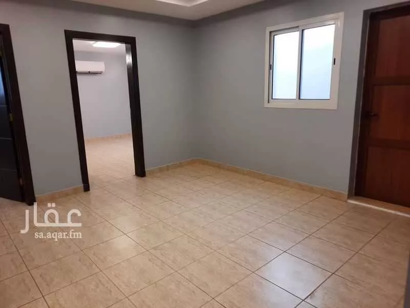 شقة 3 غرف في الروضة 3
