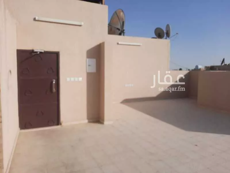 شقة 3 غرف في الروضة 6