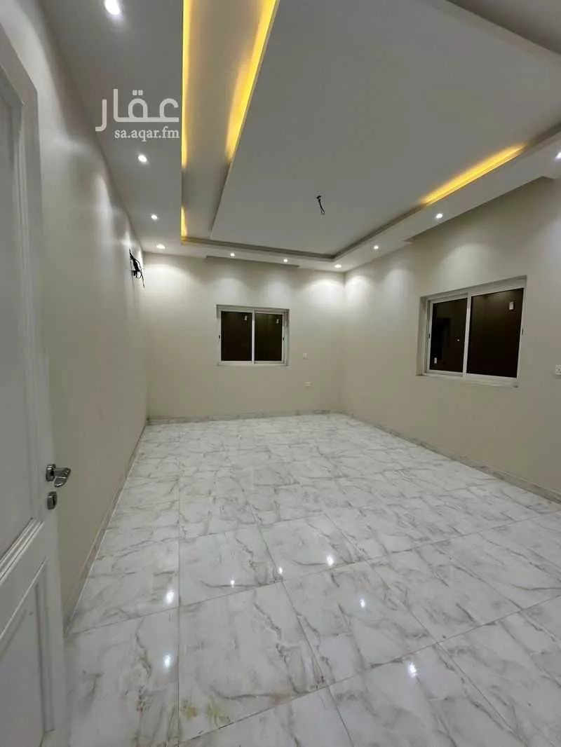 4 bedroom floor in Jeddah 2