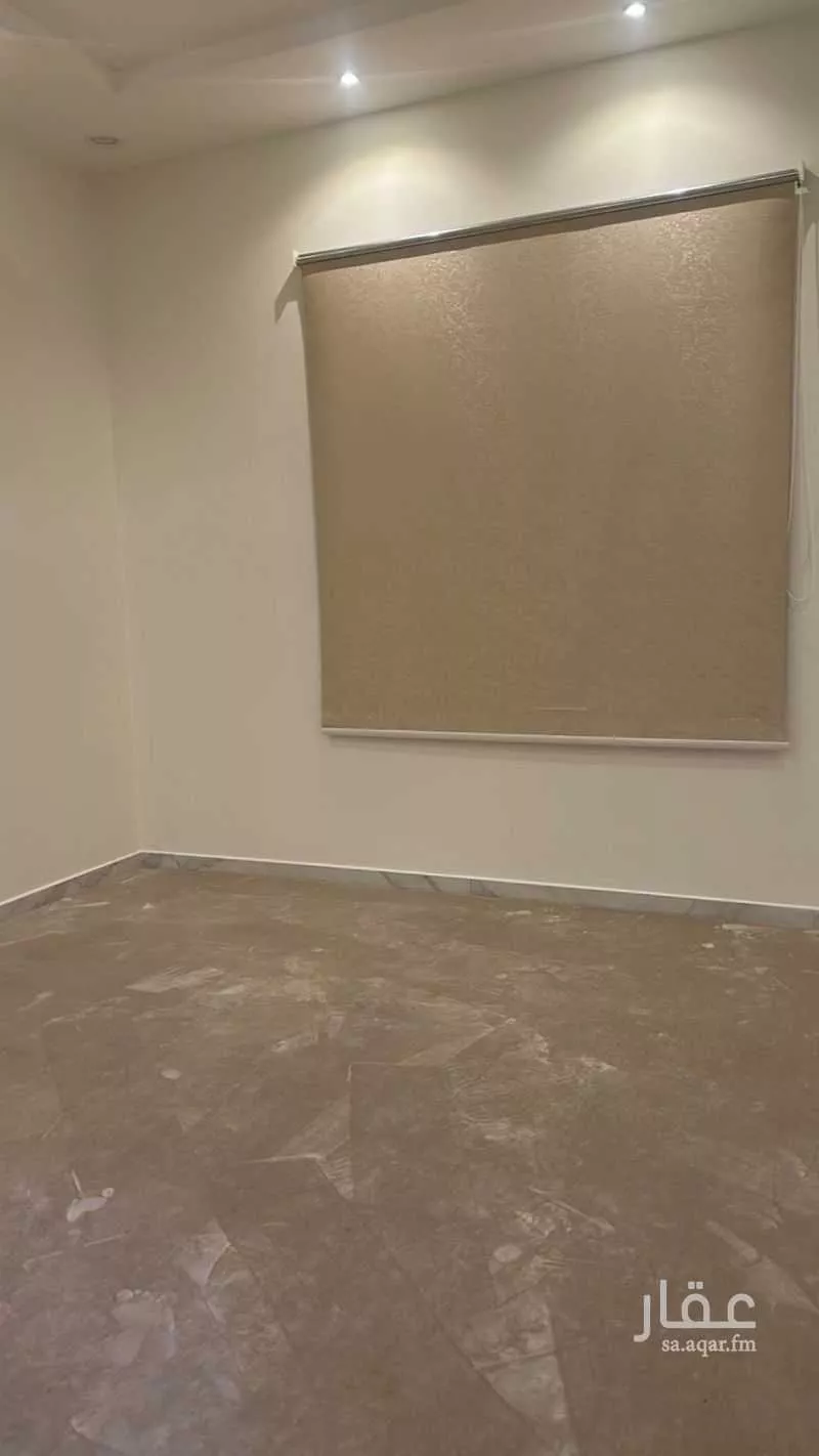 فيلا 7 غرف في الشرق 15