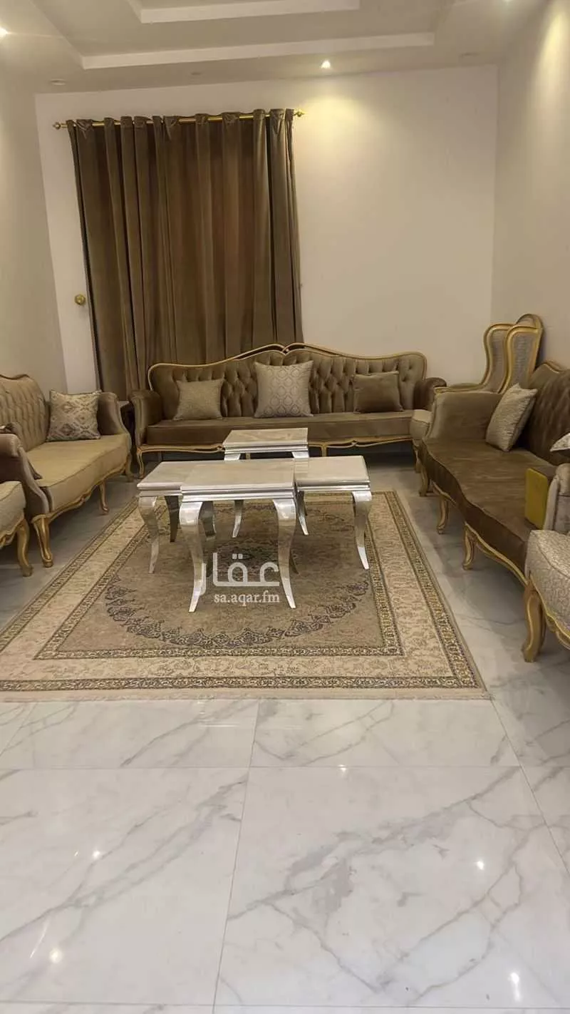 فيلا 7 غرف في الشرق 19