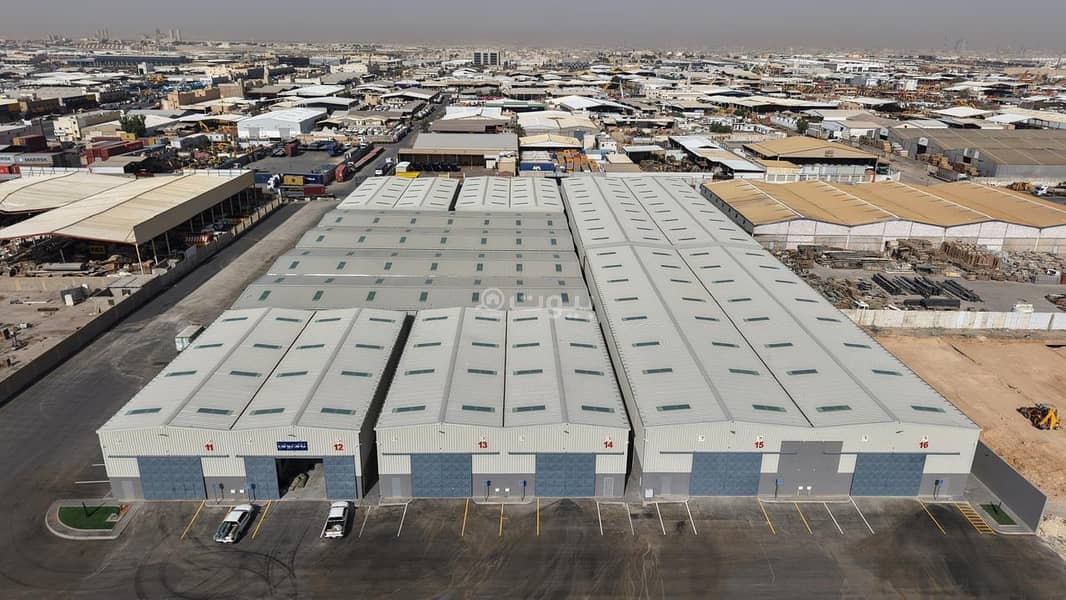 warehouse in Al Masani, Riyadh
