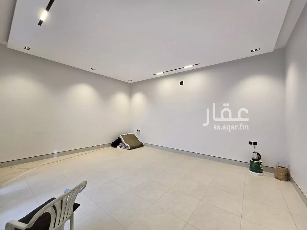 5 bedroom villa in Al Nahda 3