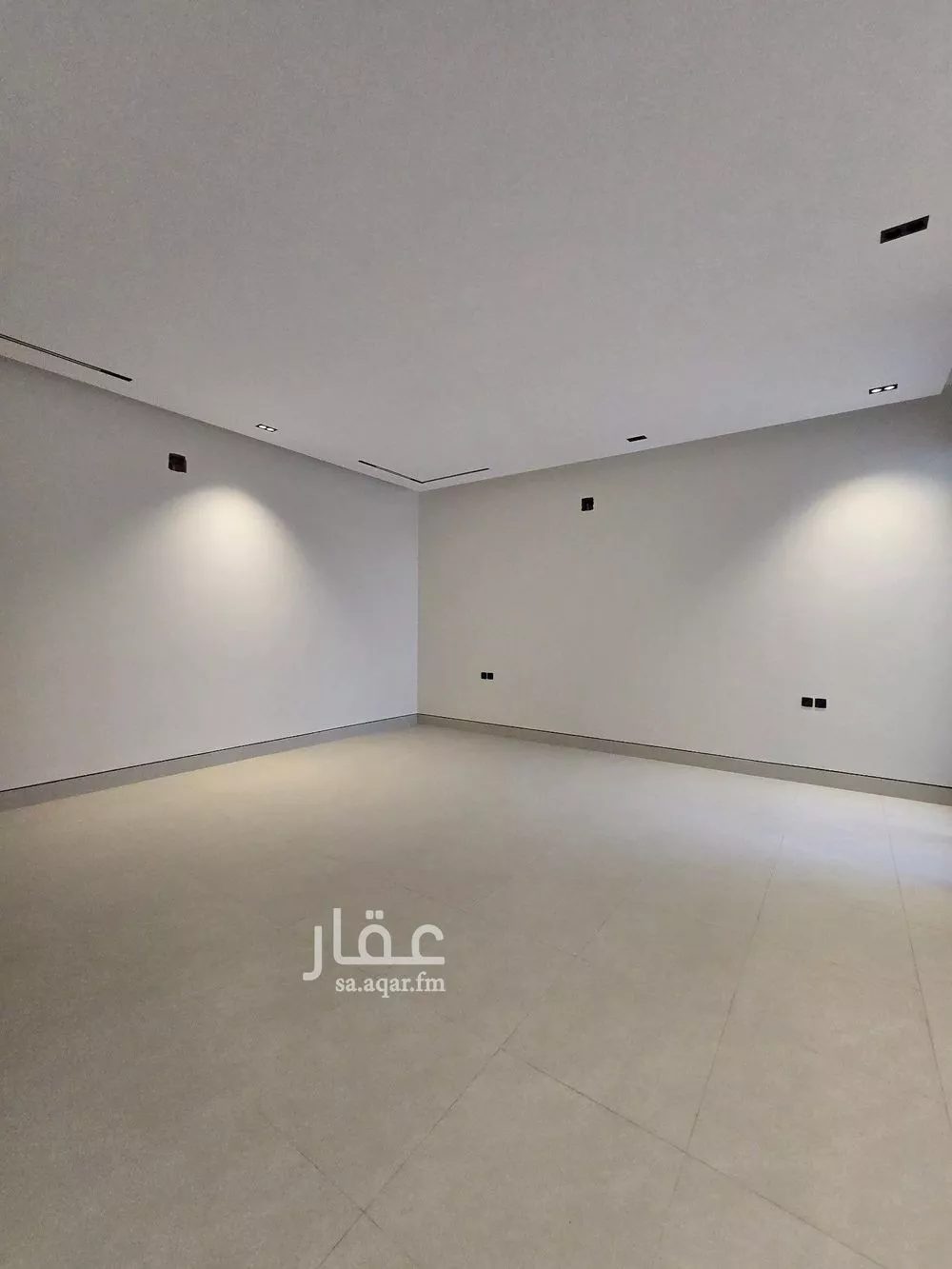 5 bedroom villa in Al Nahda 4