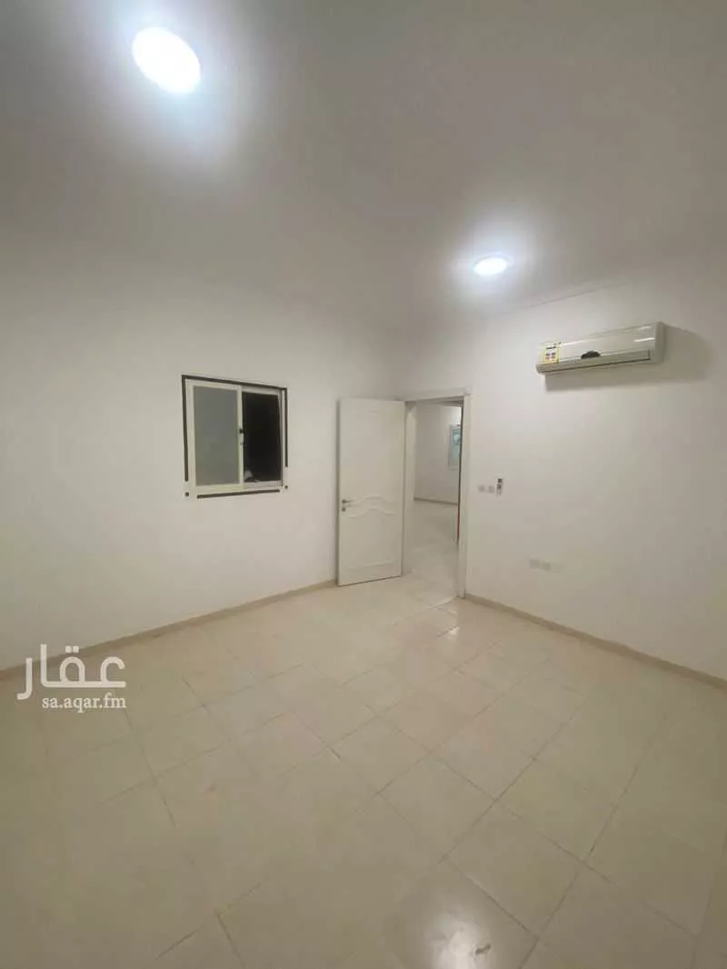 شقة 2 غرف في الملقا 6