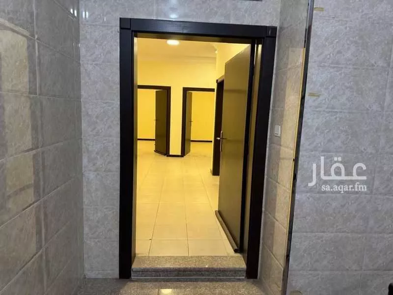 3 bedroom apartment in Al Sharayea 3