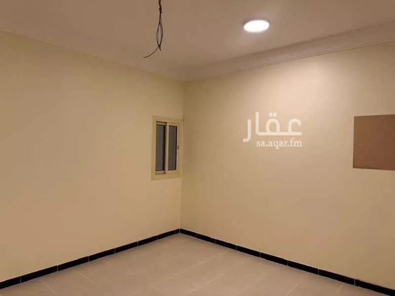 3 bedroom apartment in Al Sharayea 8