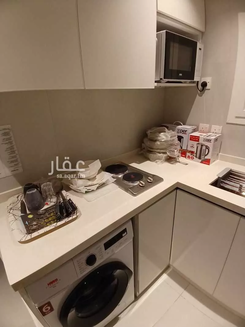 1 bedroom apartment in Al Olaya 4