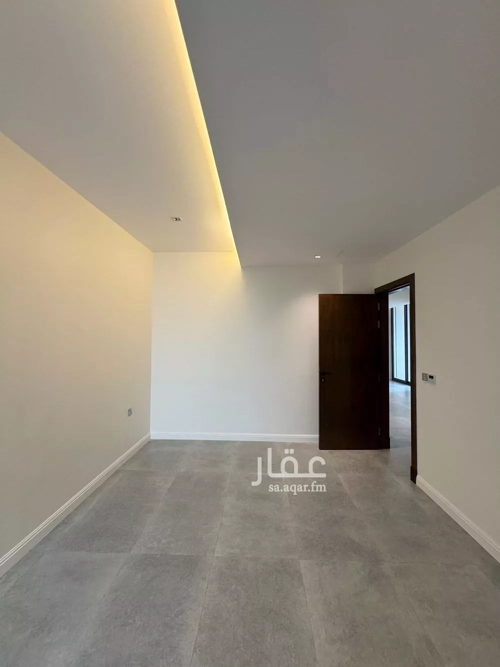فيلا 3 غرف في النعيم 17