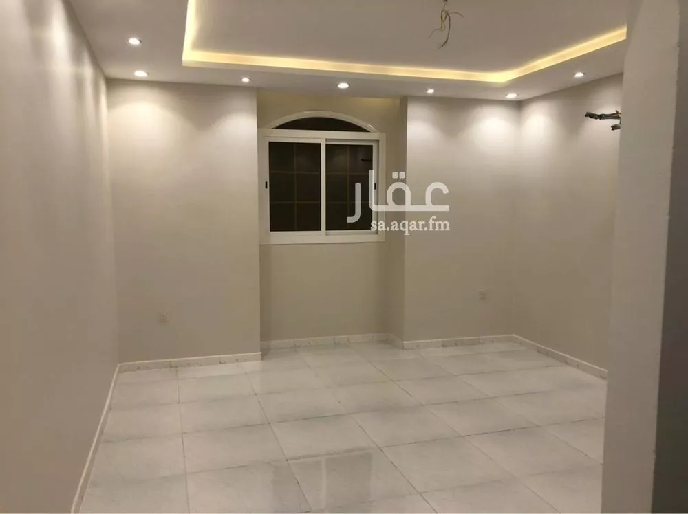 فيلا 8 غرف في الياقوت 5
