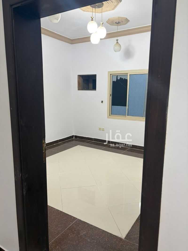 3 bedroom villa in Al Shiraa, Jeddah 8