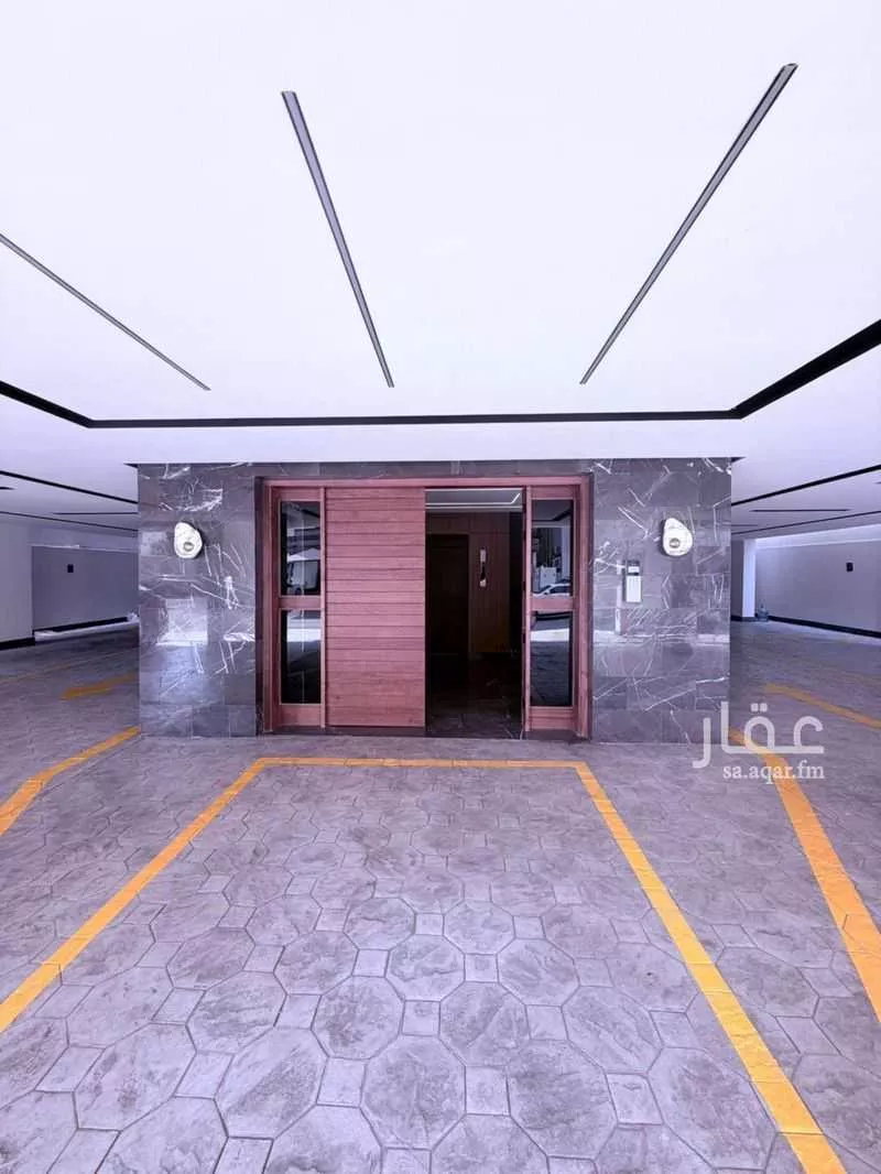 6 bedroom apartment in Al Naeem 3