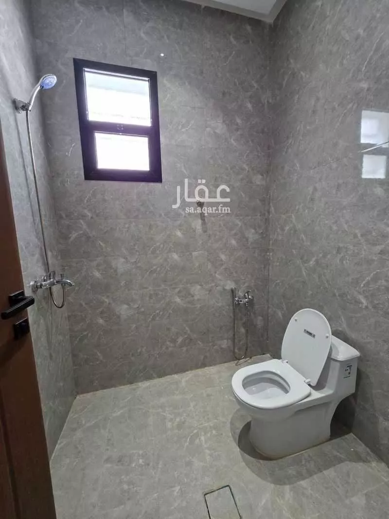 دور 6 غرف في الرمال 7